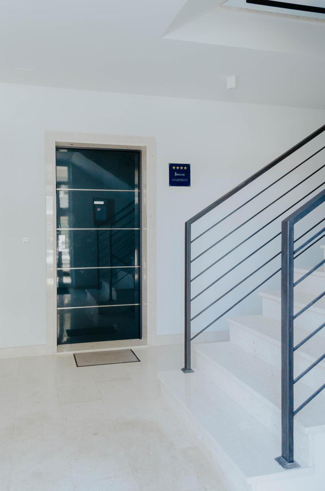 La Dolce Vita Apartment 特罗吉尔 外观 照片